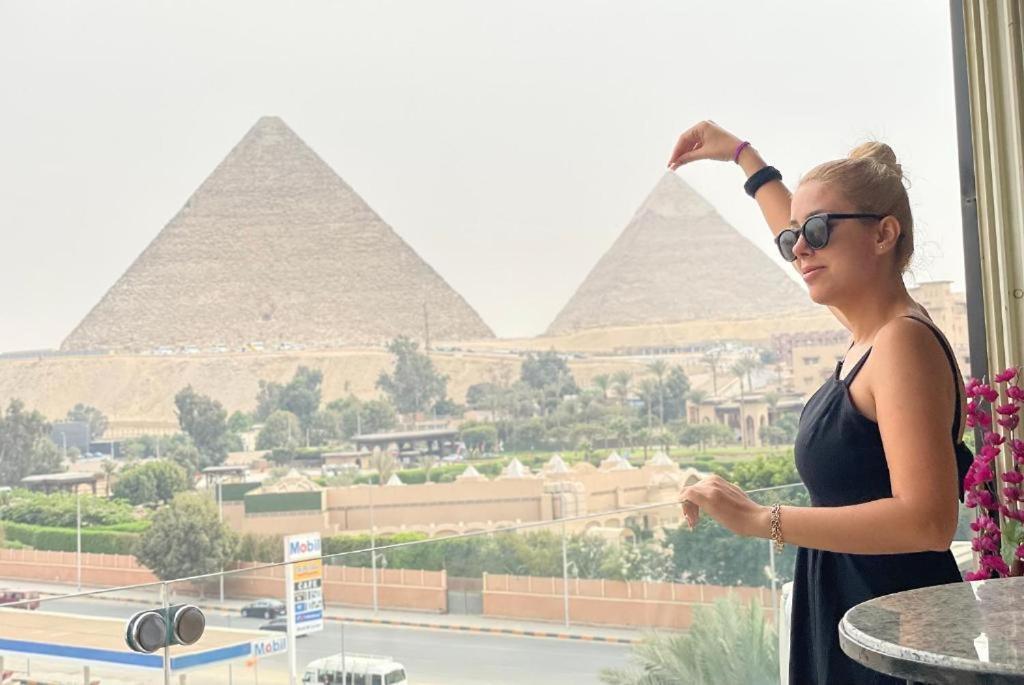 Unique Pyramids Boutique Inn Kafret el-Gabal Exterior foto